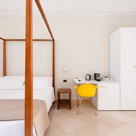 Plaza 4* Pompeji