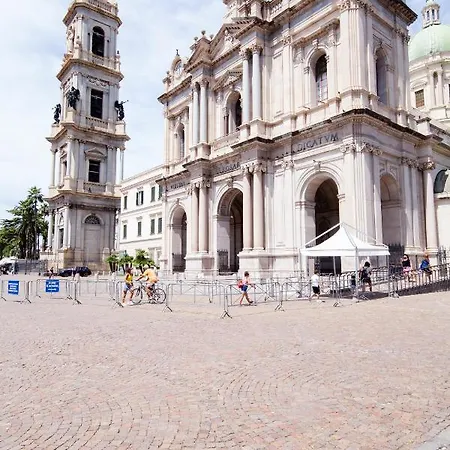 Plaza 4* Pompeji