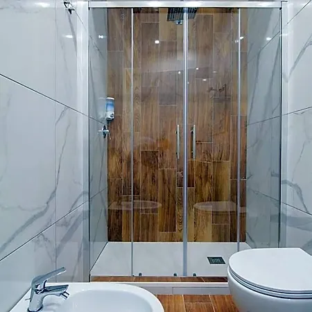 Bed and breakfast Plaza 4*